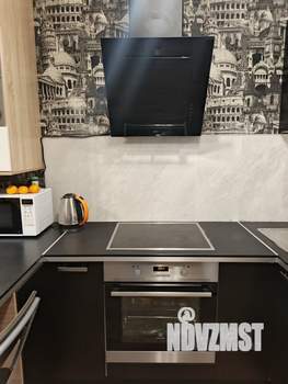 1-к квартира, посуточно, 37м2, 1/18 этаж