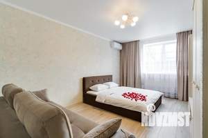 1-к квартира, посуточно, 40м2, 5/23 этаж