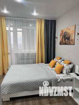 Студия квартира, посуточно, 30м2, 15/18 этаж