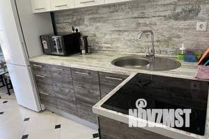 1-к квартира, посуточно, 41м2, 10/25 этаж