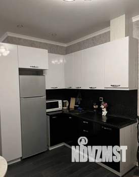 Студия квартира, посуточно, 28м2, 7/23 этаж