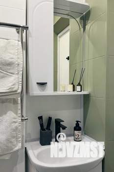 1-к квартира, посуточно, 28м2, 1/6 этаж