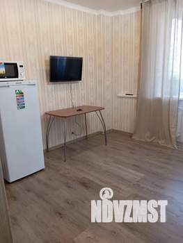 Студия квартира, посуточно, 28м2, 8/20 этаж