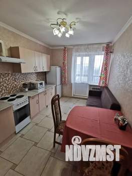 1-к квартира, посуточно, 40м2, 10/10 этаж