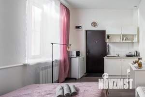 1-к квартира, посуточно, 18м2, 1/1 этаж