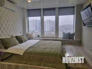 Студия квартира, посуточно, 25м2, 9/32 этаж