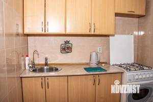 2-к квартира, посуточно, 45м2, 1/1 этаж