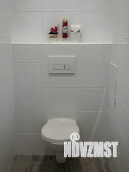 Студия квартира, посуточно, 35м2, 3/17 этаж