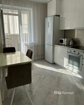 1-к квартира, на длительный срок, 42м2, 8/21 этаж