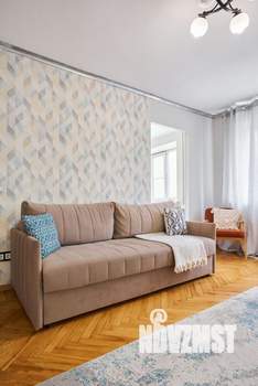 1-к квартира, посуточно, 49м2, 1/1 этаж