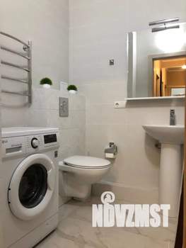 1-к квартира, посуточно, 40м2, 12/22 этаж