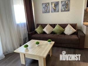 1-к квартира, посуточно, 42м2, 23/25 этаж