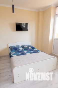 1-к квартира, посуточно, 35м2, 16/24 этаж