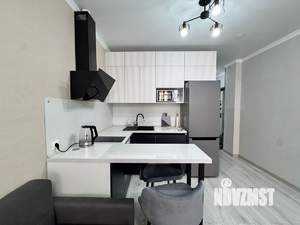 Студия квартира, посуточно, 35м2, 19/24 этаж