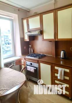 1-к квартира, посуточно, 35м2, 6/10 этаж