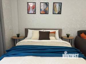 Студия квартира, посуточно, 33м2, 14/24 этаж