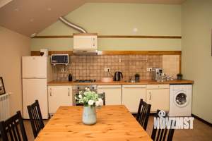 3-к квартира, посуточно, 120м2, 1/1 этаж