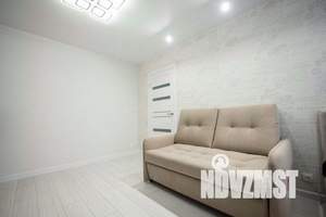 1-к квартира, посуточно, 35м2, 1/10 этаж