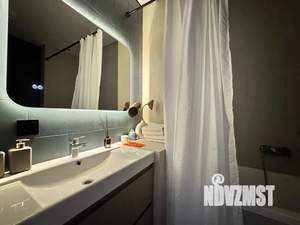2-к квартира, посуточно, 60м2, 18/26 этаж