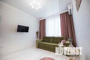 1-к квартира, посуточно, 40м2, 2/19 этаж