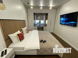 1-к квартира, посуточно, 45м2, 18/30 этаж