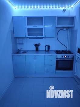 Студия квартира, посуточно, 30м2, 8/10 этаж