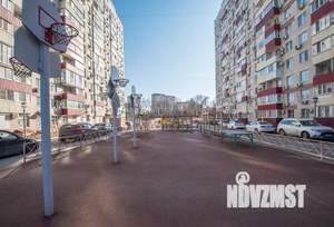 1-к квартира, посуточно, 42м2, 1/1 этаж