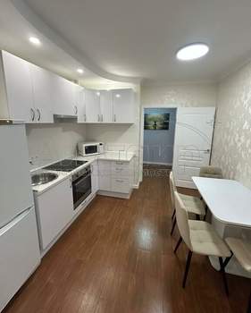 1-к квартира, на длительный срок, 55м2, 21/23 этаж