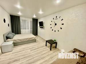 1-к квартира, посуточно, 32м2, 3/9 этаж