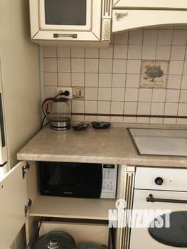 Студия квартира, посуточно, 50м2, 3/10 этаж