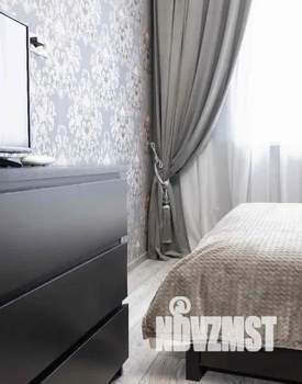 1-к квартира, посуточно, 44м2, 10/18 этаж