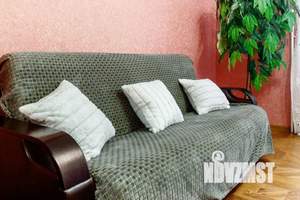 2-к квартира, посуточно, 48м2, 2/14 этаж