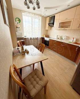 2-к квартира, на длительный срок, 72м2, 5/17 этаж