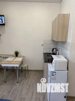 Студия квартира, посуточно, 27м2, 1/4 этаж