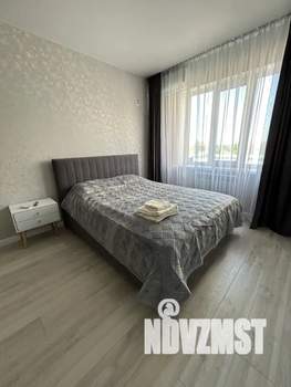 1-к квартира, посуточно, 38м2, 2/25 этаж
