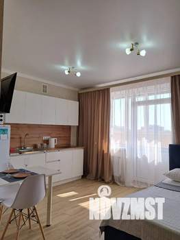 Студия квартира, посуточно, 30м2, 9/24 этаж