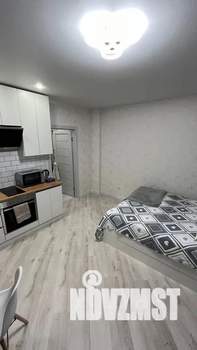 Студия квартира, посуточно, 32м2, 4/25 этаж