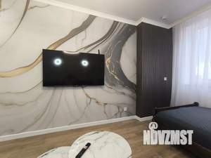 1-к квартира, посуточно, 40м2, 9/10 этаж