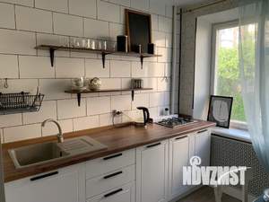 1-к квартира, посуточно, 40м2, 6/9 этаж