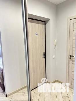 Студия квартира, посуточно, 35м2, 5/33 этаж