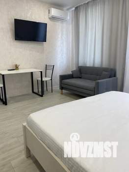 Студия квартира, посуточно, 39м2, 10/25 этаж