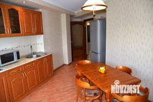 3-к квартира, посуточно, 110м2, 6/12 этаж