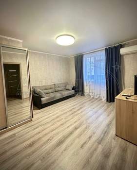 1-к квартира, на длительный срок, 40м2, 4/6 этаж