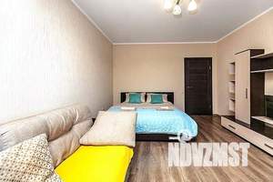 1-к квартира, посуточно, 40м2, 12/22 этаж