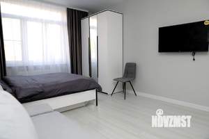 1-к квартира, на длительный срок, 40м2, 3/21 этаж