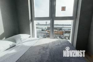 Студия квартира, посуточно, 35м2, 5/25 этаж