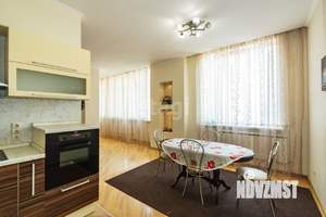 3-к квартира, на длительный срок, 130м2, 7/18 этаж