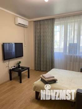 1-к квартира, посуточно, 40м2, 6/12 этаж