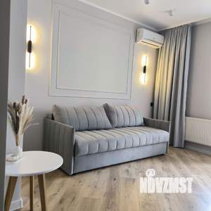 Студия квартира, на длительный срок, 30м2, 12/19 этаж