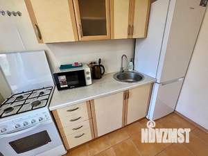 1-к квартира, посуточно, 35м2, 4/9 этаж
